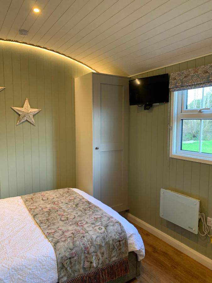 Barfield Shepherds Hut Magherafelt Exterior foto